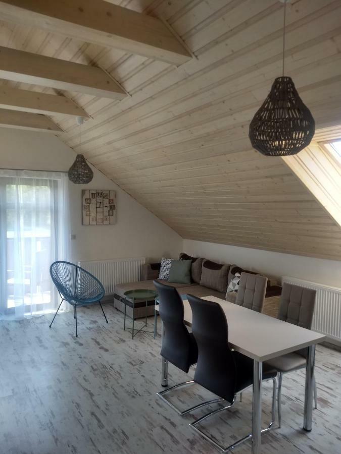 Chalupa Masa Liptovský Trnovec Buitenkant foto